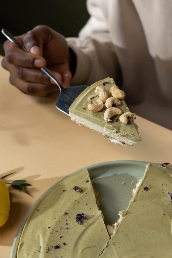 Cashew Cake 